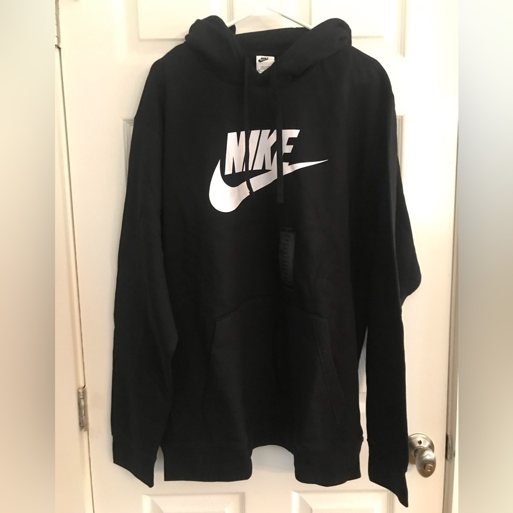 Men’s Nike Logo Hooded Sweatshirt, New with Tags, Size XXL Tall